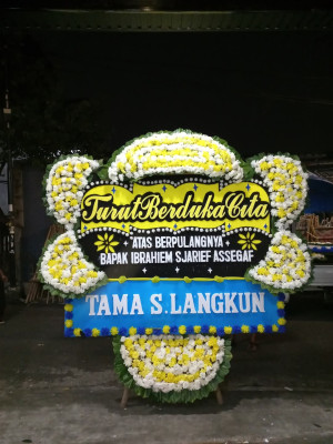 Papan Bunga Duka di 5 Ulu
